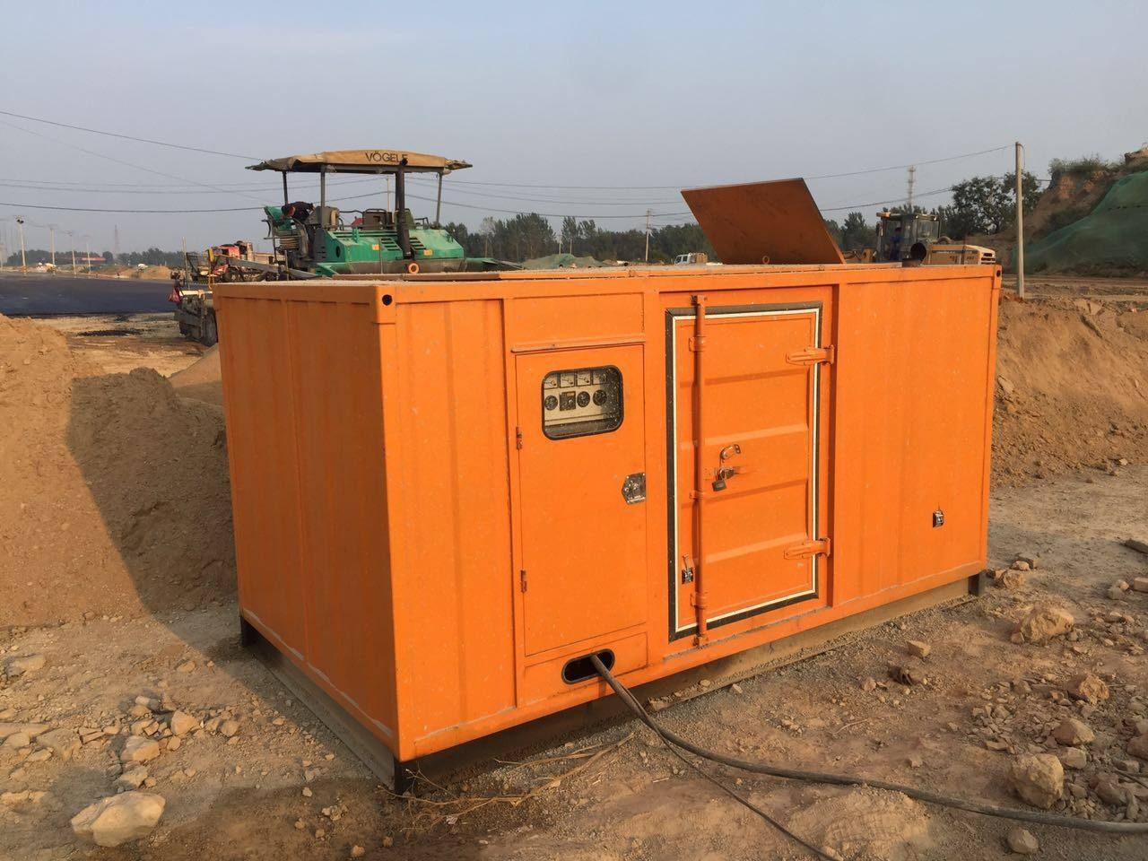 龙沙发电机出租-不同气候环境对柴油发电机组运行的影响