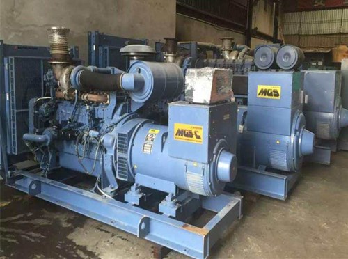 龙沙柴油发电机如何测试电流大小？