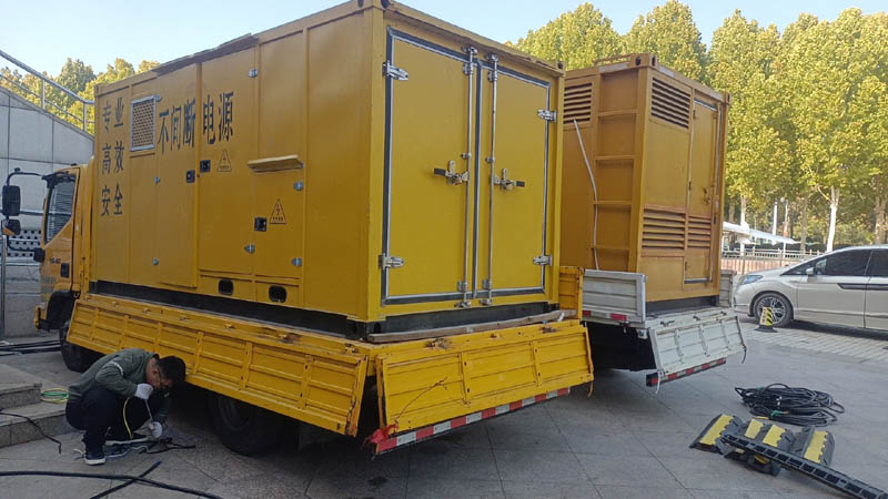 龙沙柴油发电机组和UPS电源配合使用时的注意事项